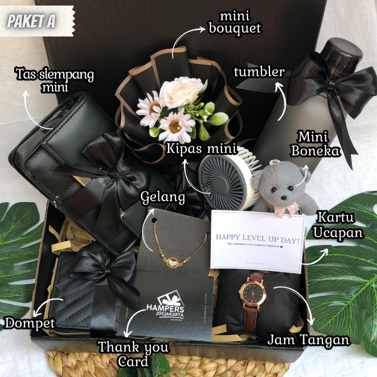 Kado Giftbox Hadiah Ulang Tahun Untuk Wanita Kado Ulang Tahun Cewek Wisuda Anniversaryy hampers ulta hβ¦
